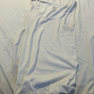 Gap tank top
